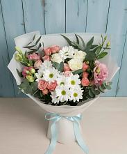 Букет цветов из:  Розы, Лизиантусы и Хризантемы в Гигирево