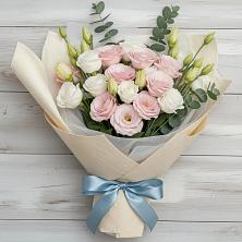 Букет цветов из:  Лизиантусы в Гигирево