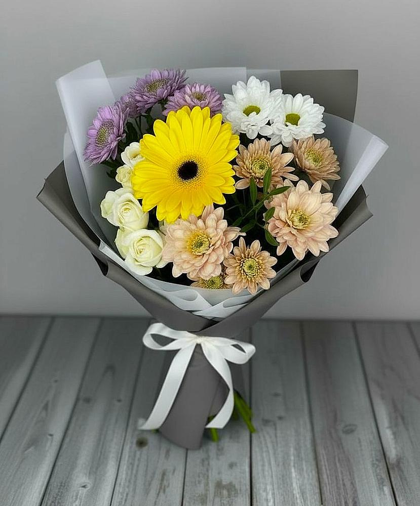 Букет цветов из: Розы, Герберы и Хризантемы в Гигирево