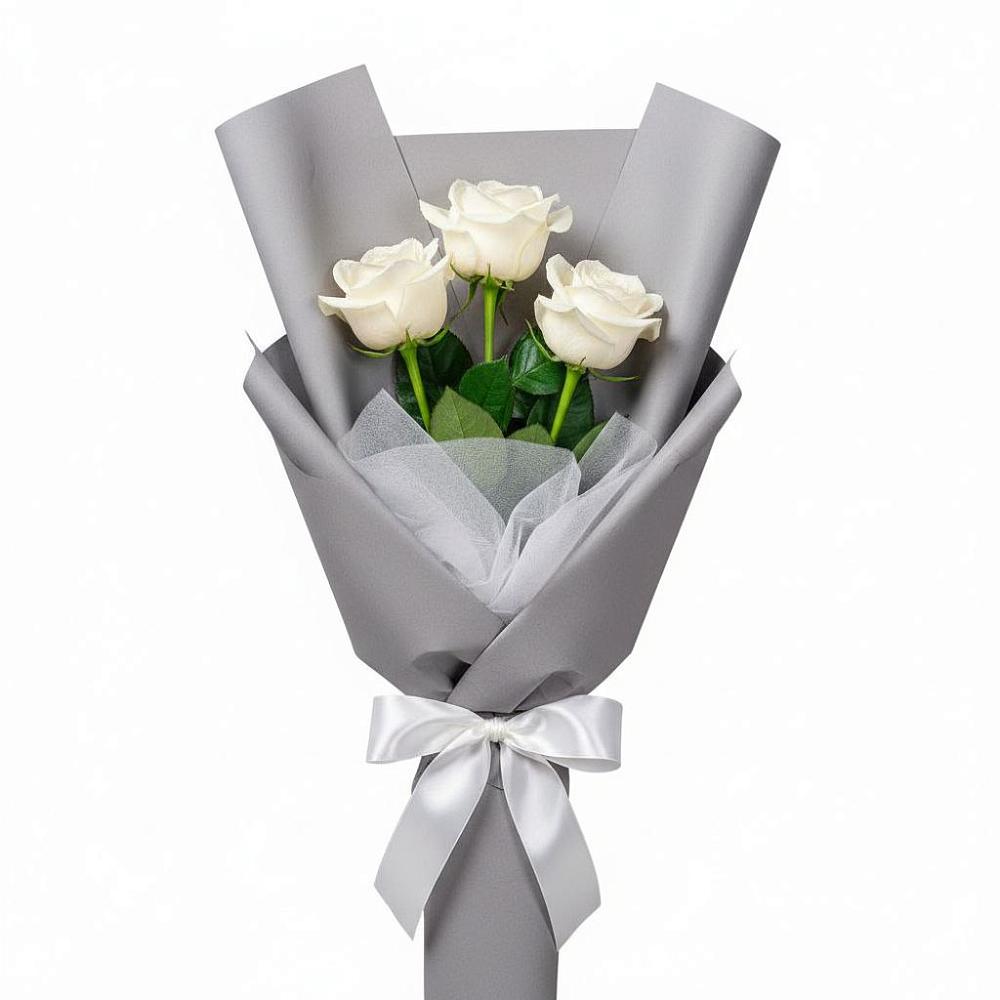 Букет 3 белые розы в Гигирево