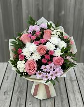 Букет цветов из:  Альстромерии, Гвоздики, Розы и Хризантемы #REPLACE_PRED# Гигирево