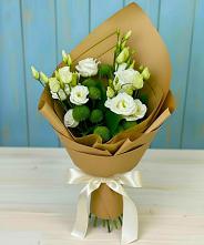 Букет цветов из:  Хризантемы и Лизиантусы #REPLACE_PRED# Гигирево