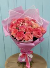 Букет 15 Розовых роз Равель в Гигирево