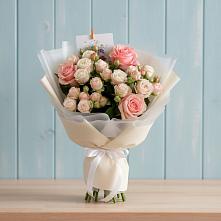 Букет цветов из:  Розы #REPLACE_PRED# Гигирево
