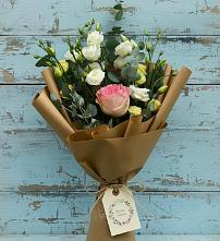 Букет цветов из:  Розы и Лизиантусы #REPLACE_PRED# Гигирево